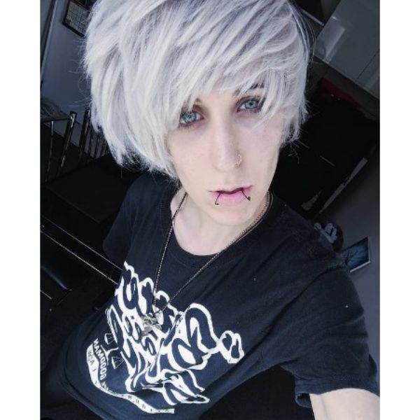  Ash Blonde Emo Hairstyle For Guys