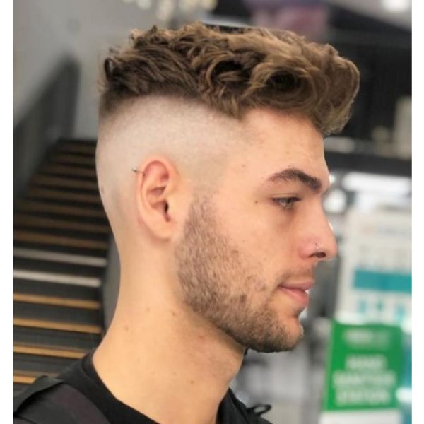  Skin Fade With Messy Wavy Top